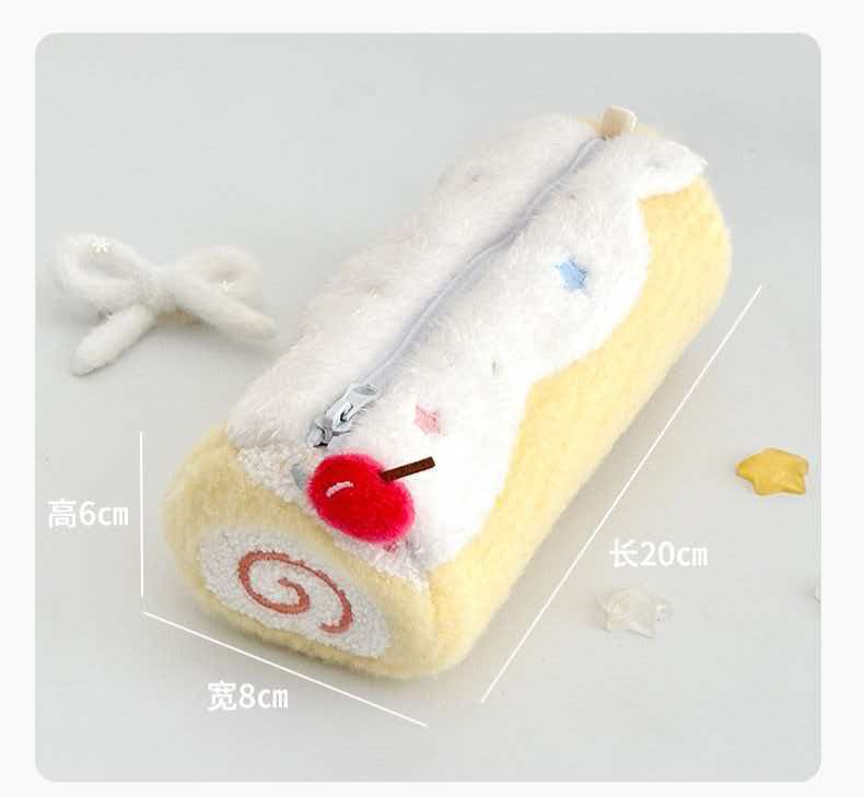 Size specification reference for a plush pencil case